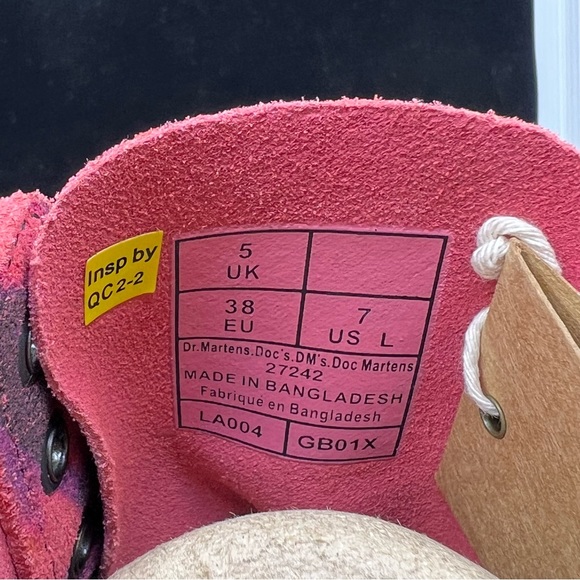 Dr. Martens Shoes Doc Dr Martens Red Black Boots Air Wair Bouncing Soles Womens Size 7 Msrp